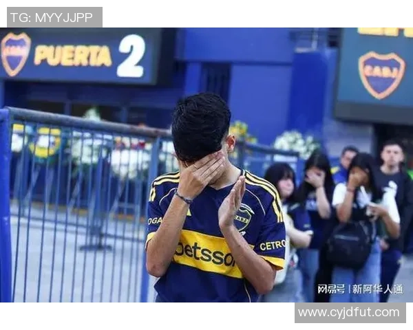 60岁足球明星突然离世引发全球球迷深切哀悼与追忆 60岁足球明星突然离世引发全球球迷深切哀悼与追忆