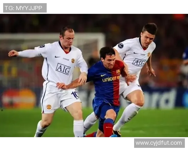 足球明星激烈互骂瞬间大揭秘精彩图片回顾引发球迷热议与讨论