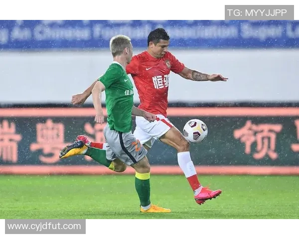 广州与杭州足球队的较量赛后分析及经验总结